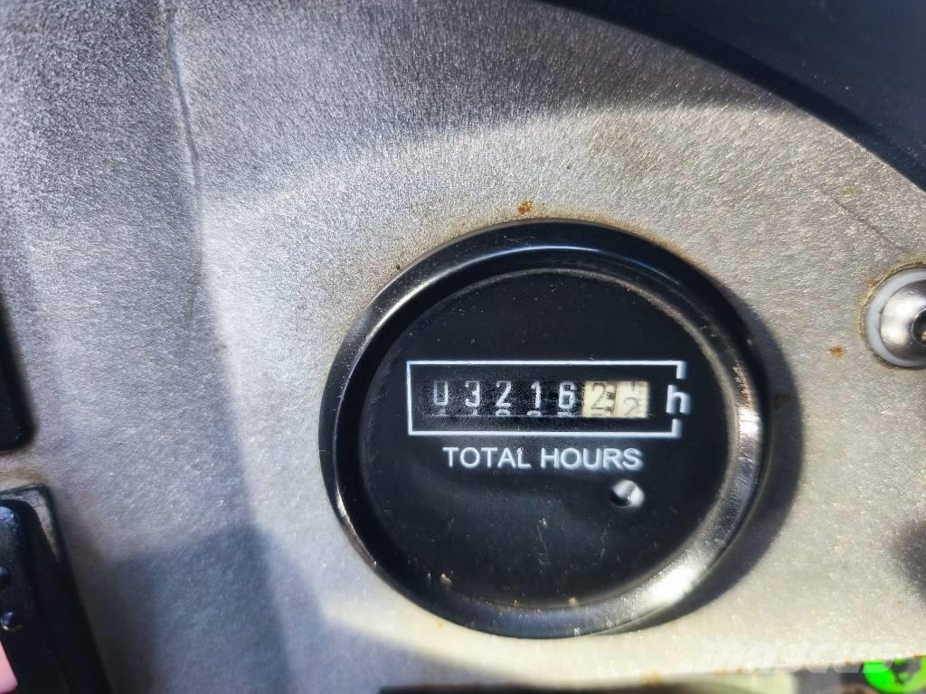 JCB 520-40 Телескопические погрузчики