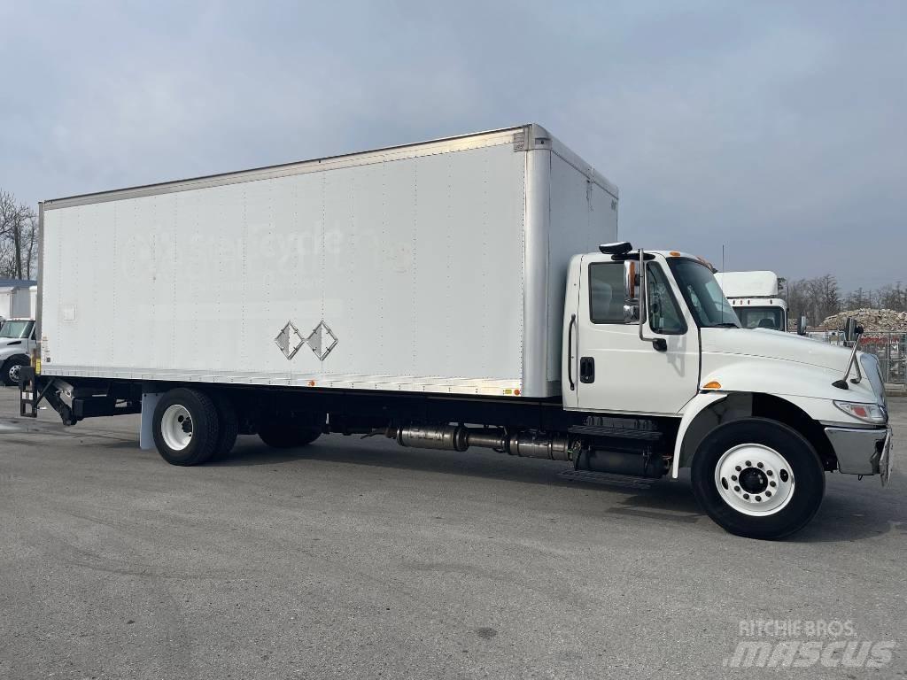 International 4300 Грузовики-Фургоны