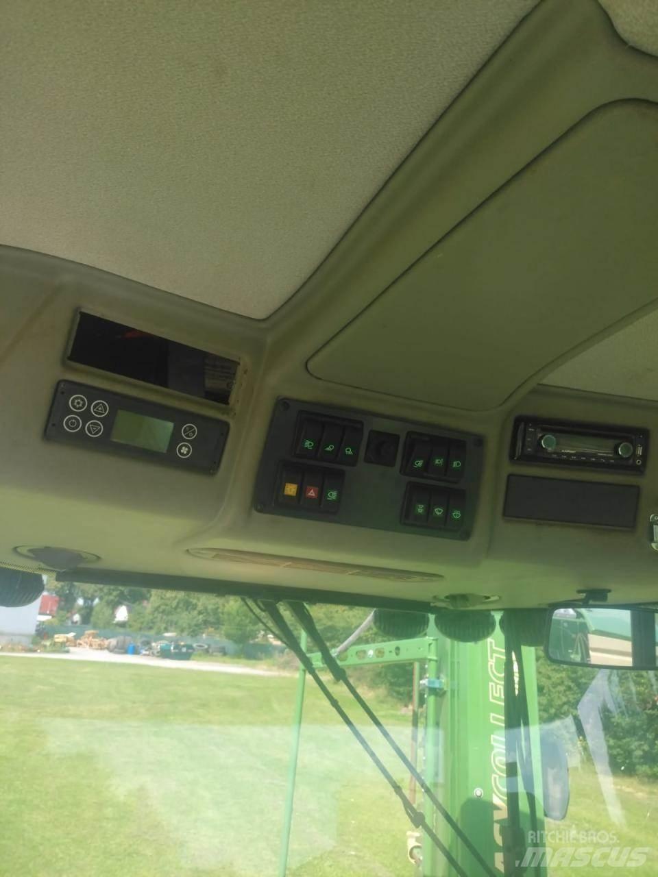 Krone Big X 700 Самоходные кормоуборочные комбайны