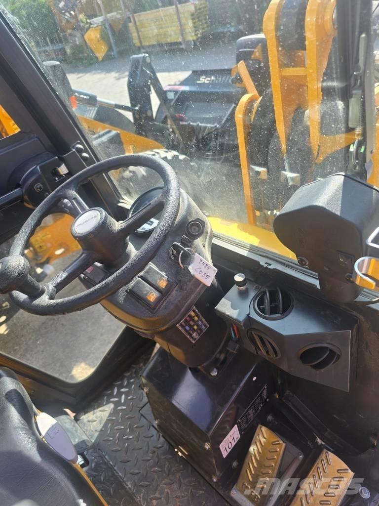 Schäffer 2428 SLT Мини-погрузчики