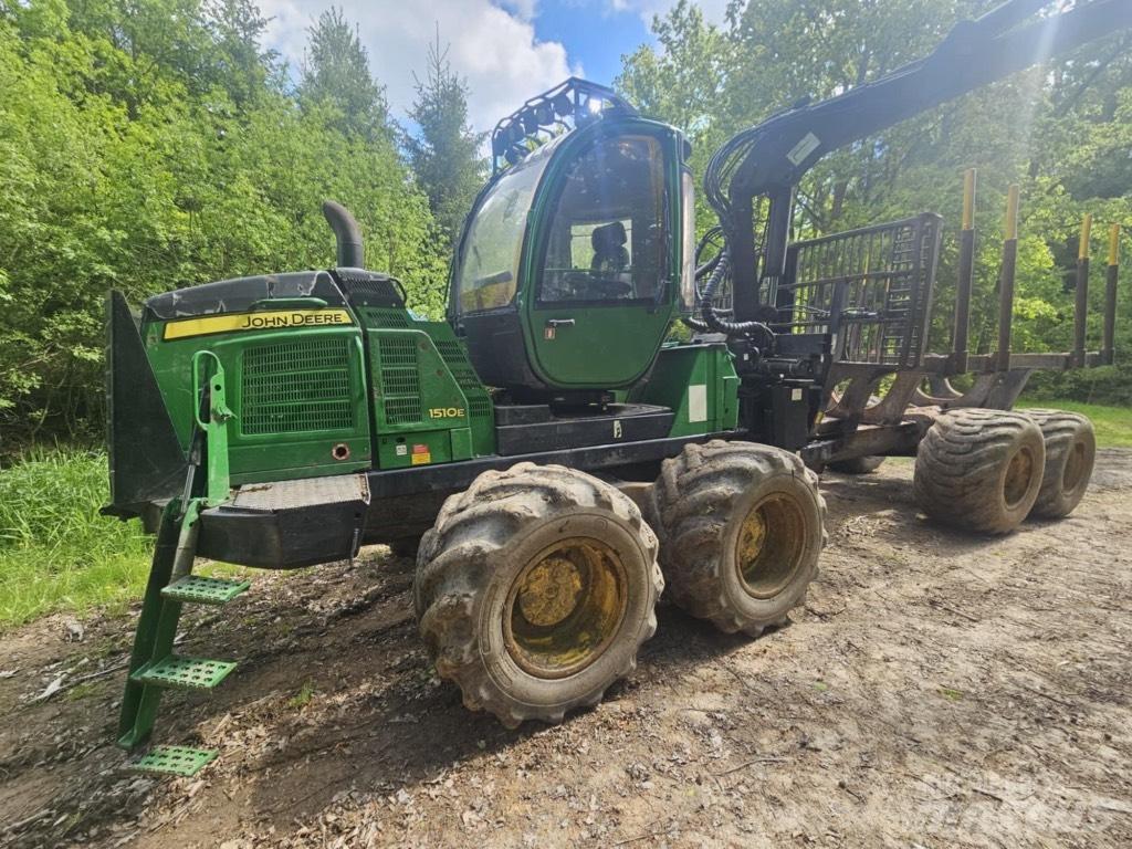 John Deere 1510 E Форвардеры