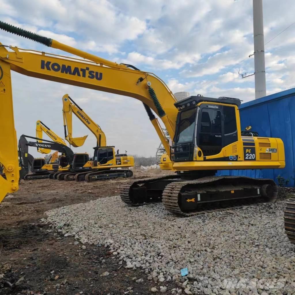 Komatsu PC 220-8 Гусеничные экскаваторы
