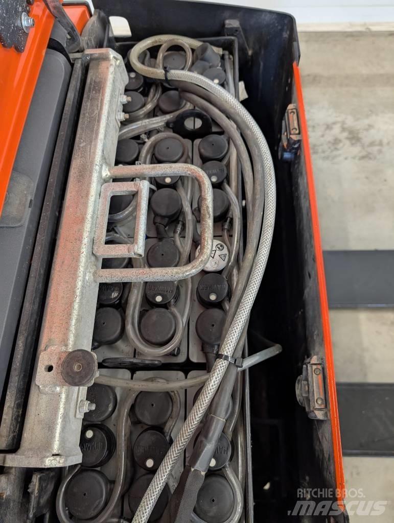 Toyota 10794 LPE200 Электропогрузчики