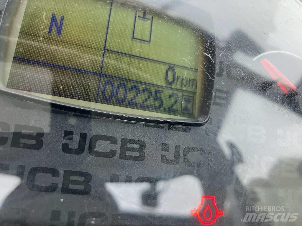JCB 409 Фронтальные погрузчики