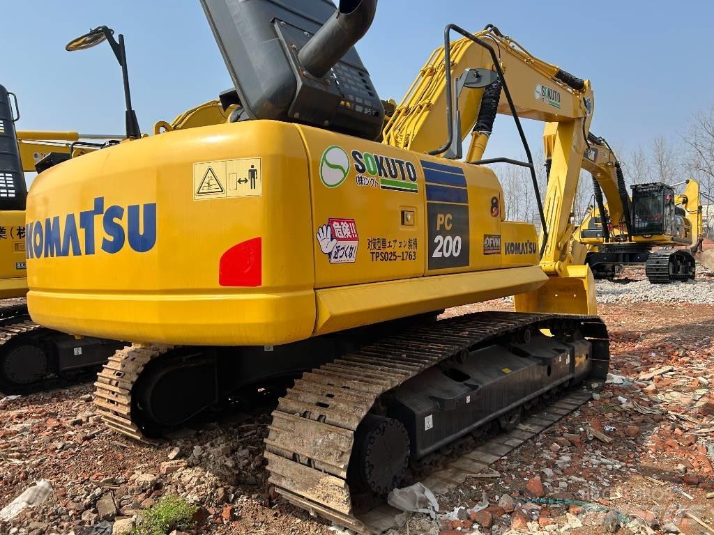 Komatsu PC 200-8 Гусеничные экскаваторы