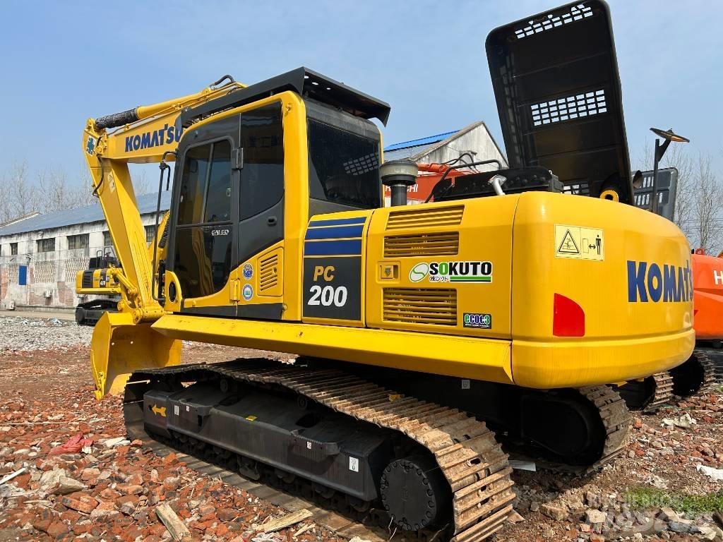 Komatsu PC 200-8 Гусеничные экскаваторы