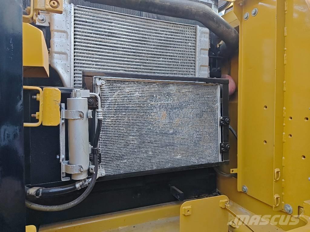 CAT 320 D Гусеничные экскаваторы