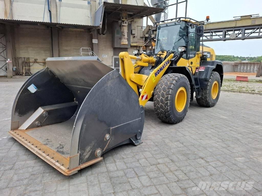 Komatsu WA 270-8E0 Фронтальные погрузчики