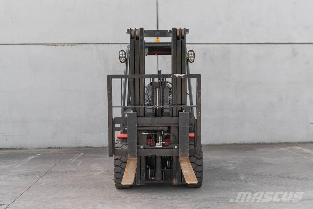 Manitou MI 30 D Дизельные погрузчики