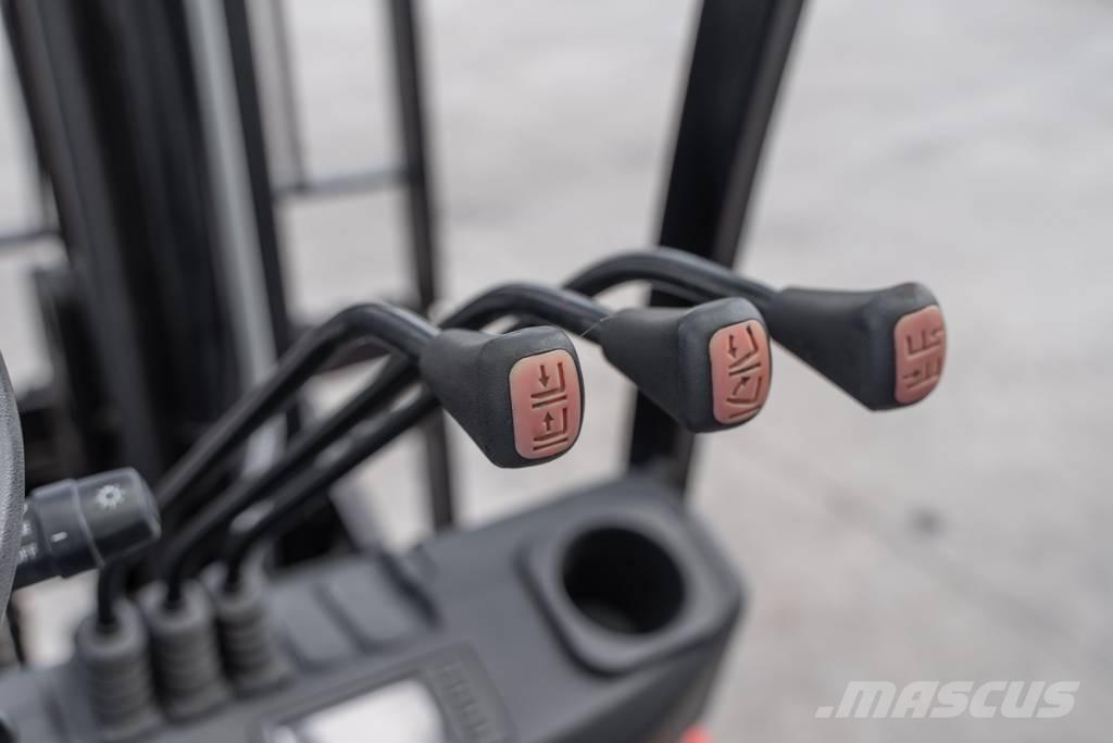 Manitou MI 30 D Дизельные погрузчики