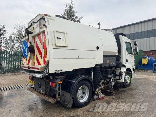 DAF LF 220 Уборочные машины