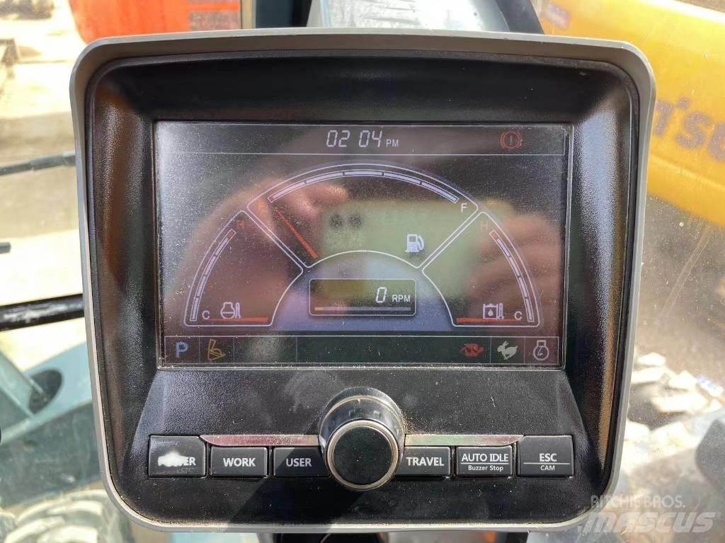 Hyundai R210W-9 Колёсные экскаваторы