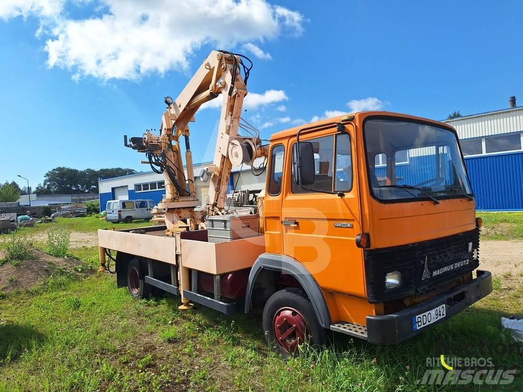 Magirus 130 M 8 Грузовики-платформы/боковая разгрузка