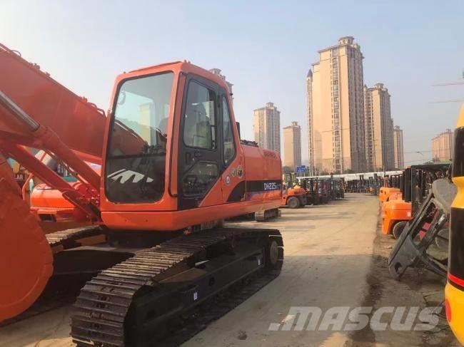 Doosan DH 225 LC-9 Гусеничные экскаваторы