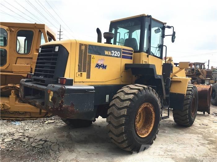 Komatsu WA 320-5 Фронтальные погрузчики