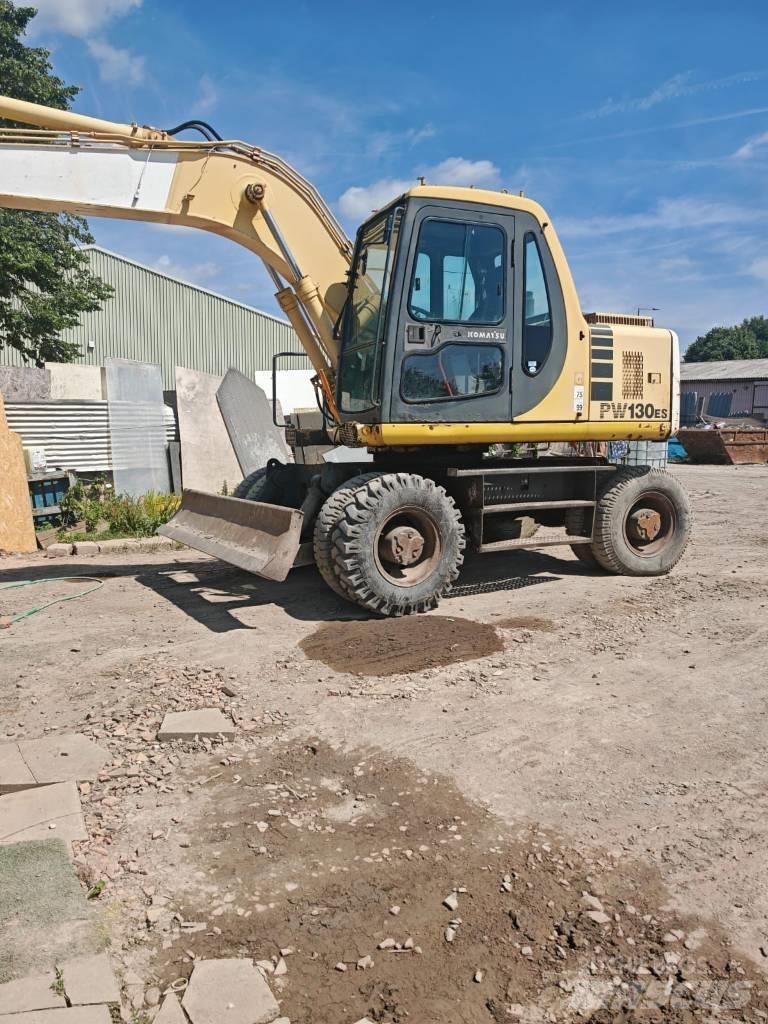 Komatsu PW 130ES-6K Колёсные экскаваторы