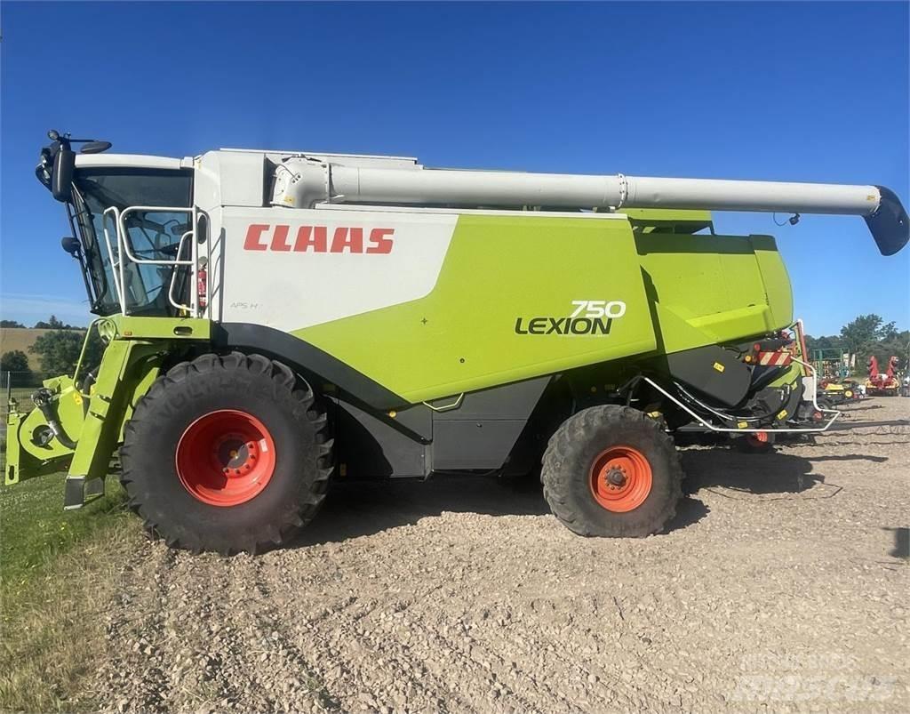CLAAS Lexion 750 Зерноуборочные комбайны