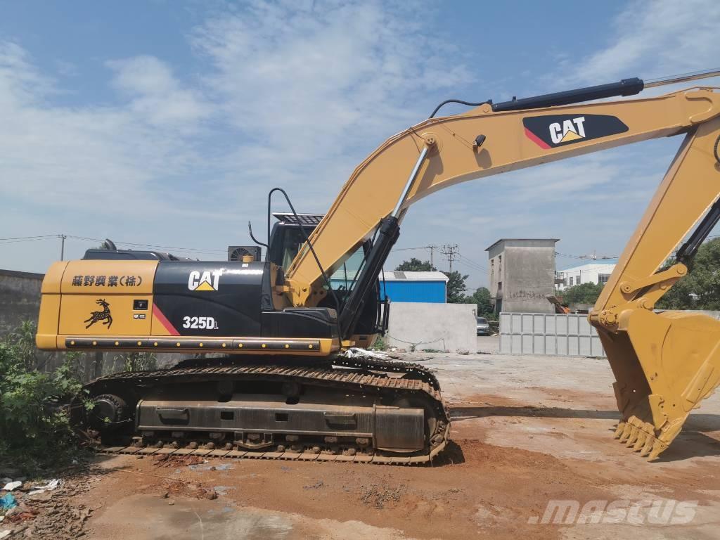 CAT 325DL Гусеничные экскаваторы