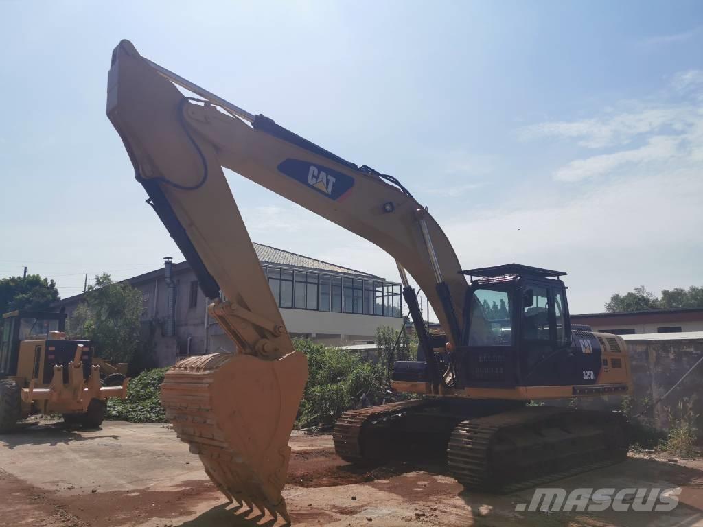 CAT 325DL Гусеничные экскаваторы