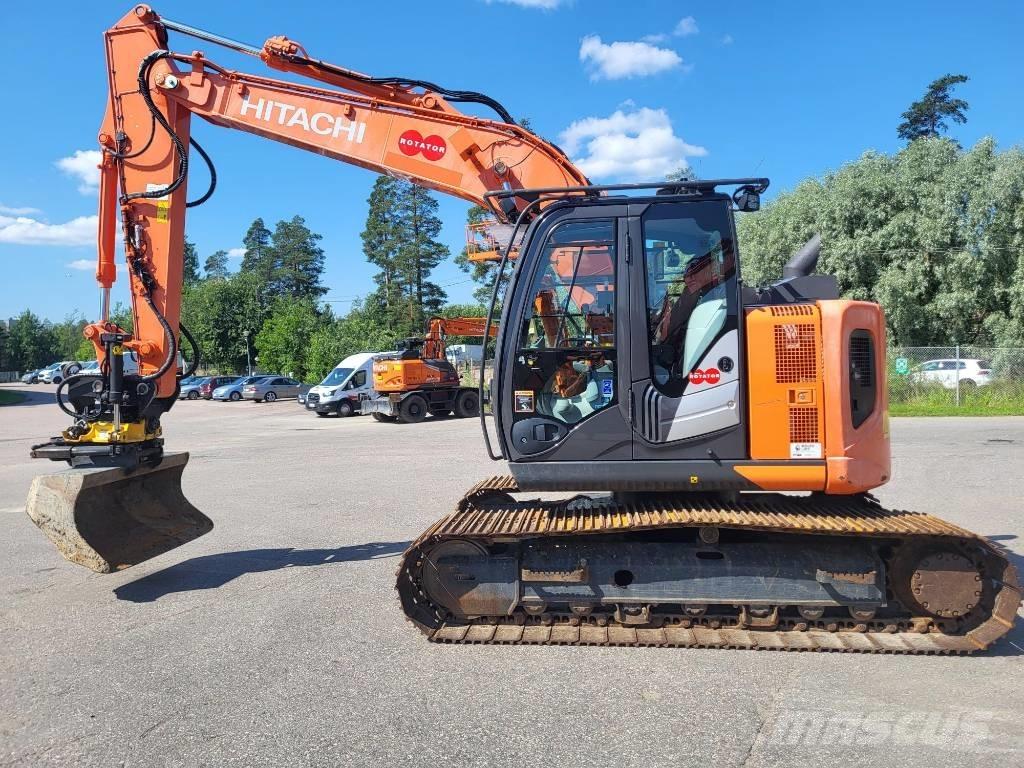 Hitachi ZX 135 US-6 Гусеничные экскаваторы