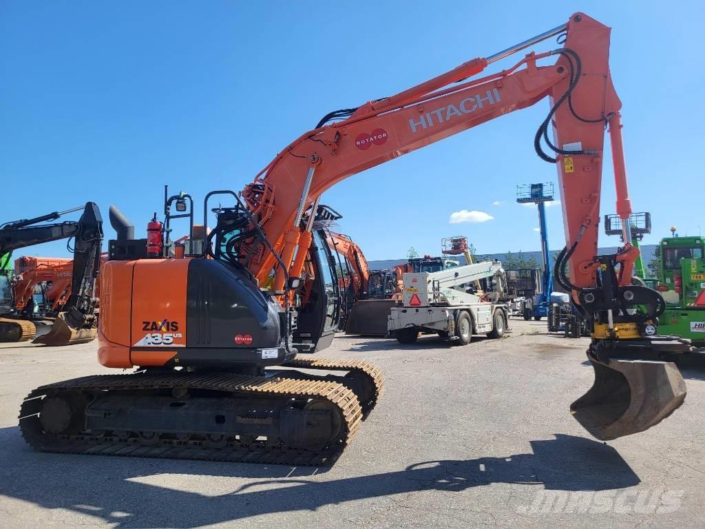 Hitachi ZX 135 US-6 Гусеничные экскаваторы