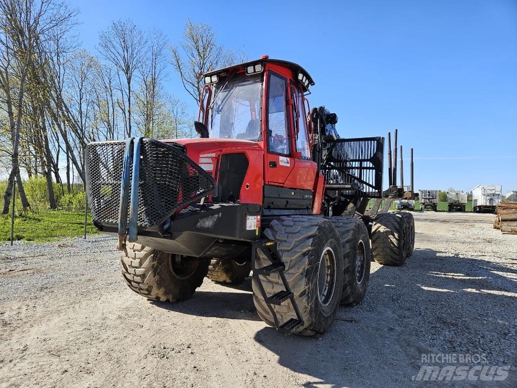 Komatsu 895 Форвардеры