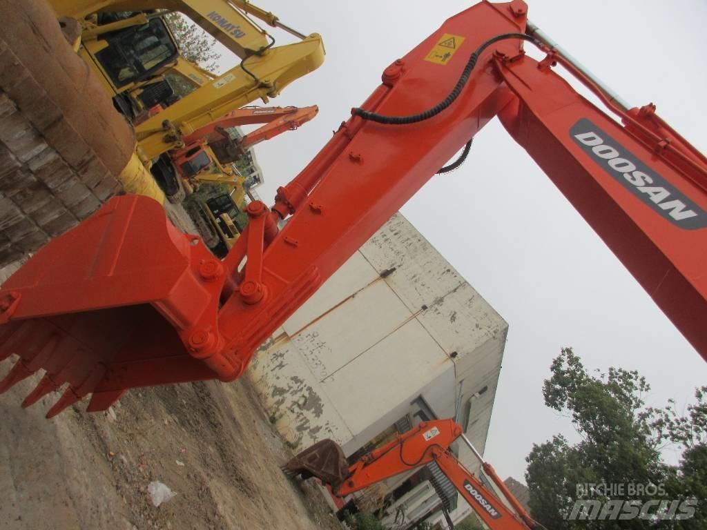 Doosan DH 150 LC-7 Колёсные экскаваторы