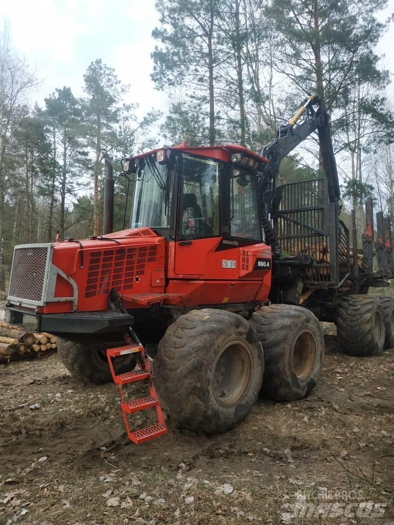 Komatsu 860.4 Форвардеры