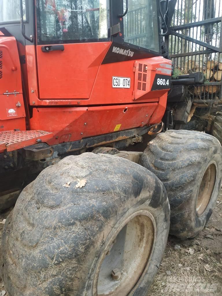 Komatsu 860.4 Форвардеры