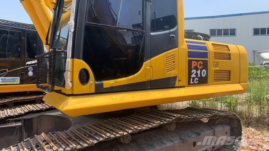 Komatsu PC 210 LC Гусеничные экскаваторы