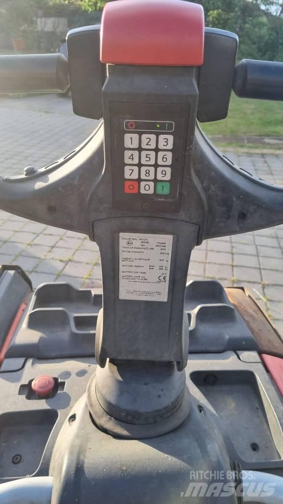 Toyota BT LPE200 Самоходные электрические тележки