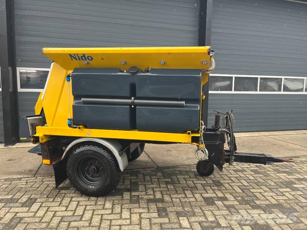 Nido Stratos Пескоразбрасыватели