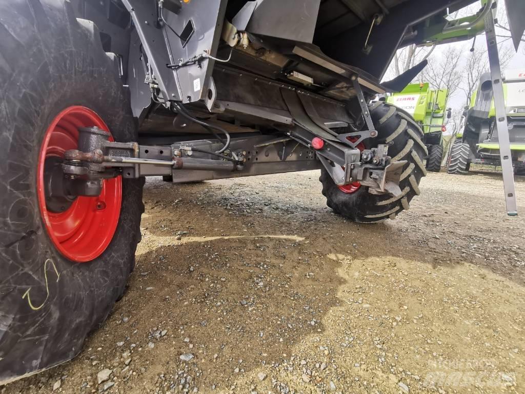 CLAAS Lexion 650 Зерноуборочные комбайны