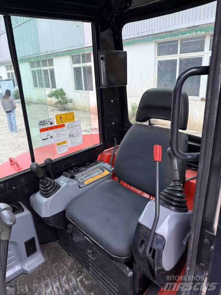 Kubota KX163 Мини-экскаваторы