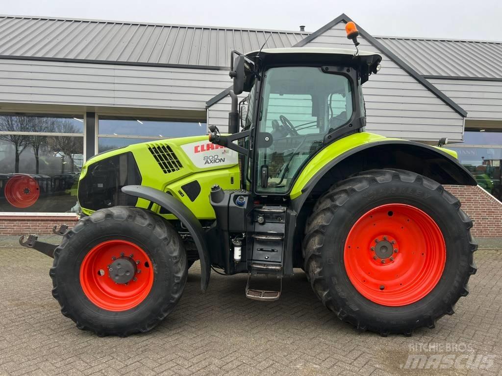 CLAAS Axion 800 Cis Трактора