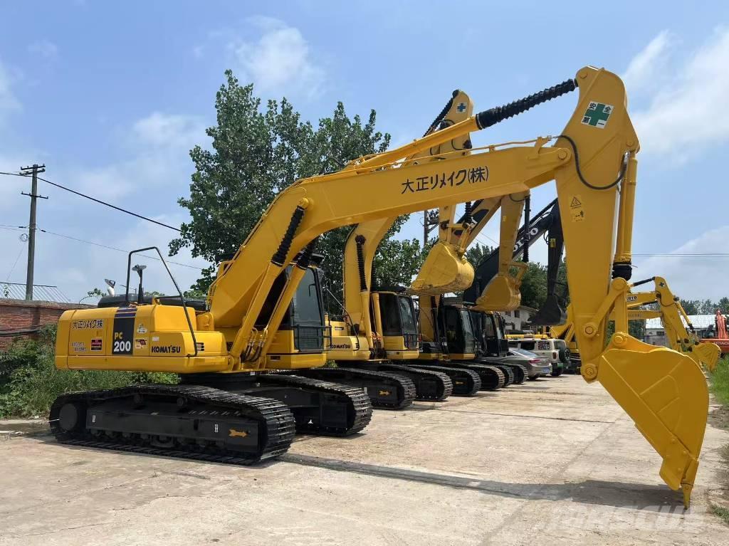 Komatsu PC200-7 Гусеничные экскаваторы