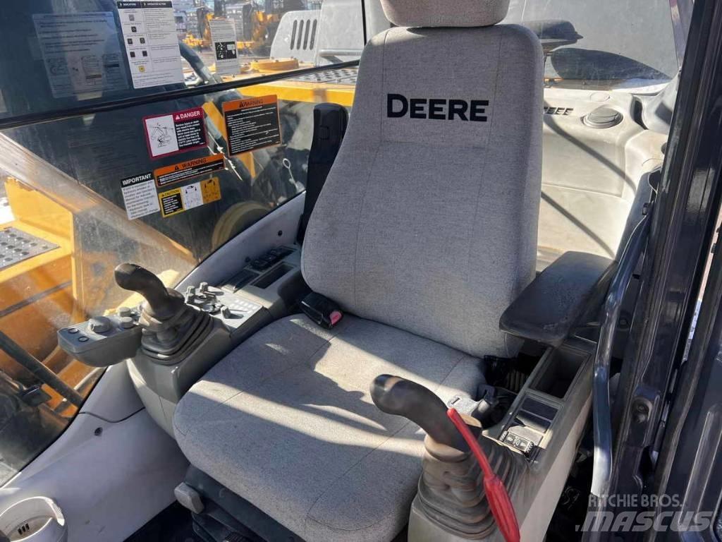 DEERE 210G LC Гусеничные экскаваторы