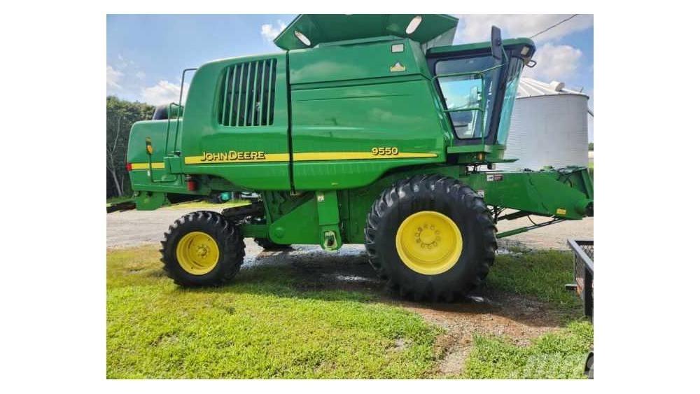 John Deere 9550 Зерноуборочные комбайны