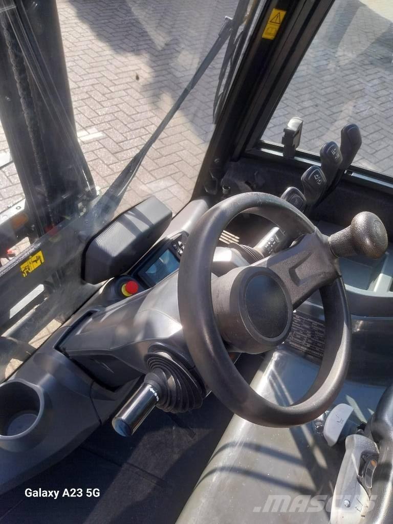UniCarriers MX 25 Электропогрузчики