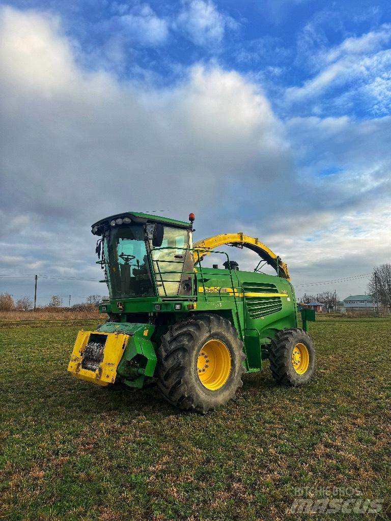 John Deere 7250 Прицепные кормоуборочные комбайны