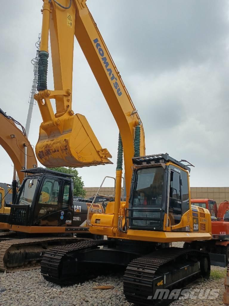 Komatsu PC 220-8 Гусеничные экскаваторы