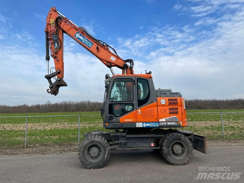 Doosan DX165W-5 Колёсные экскаваторы