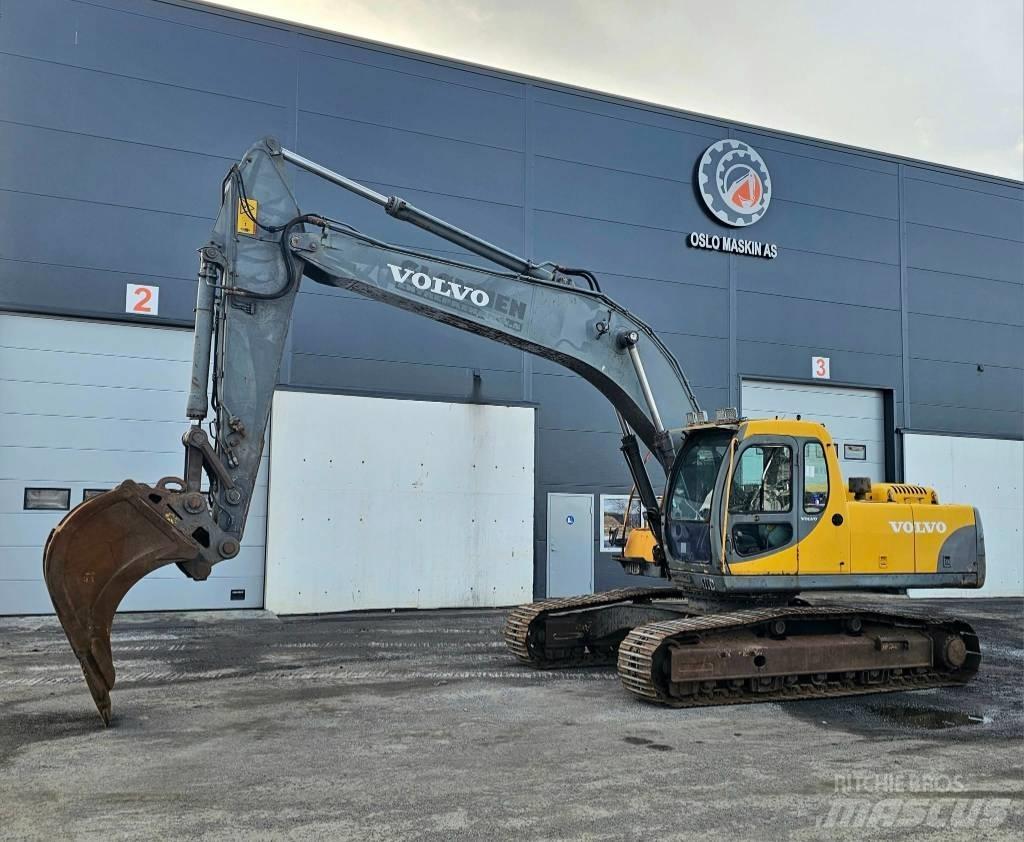Volvo EC 240 LC Гусеничные экскаваторы