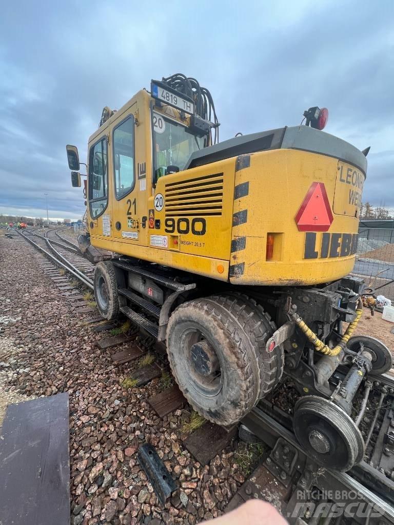 Liebherr A 900 C ZW Специальные экскаваторы