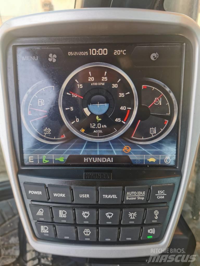 Hyundai HX 260 NL Гусеничные экскаваторы