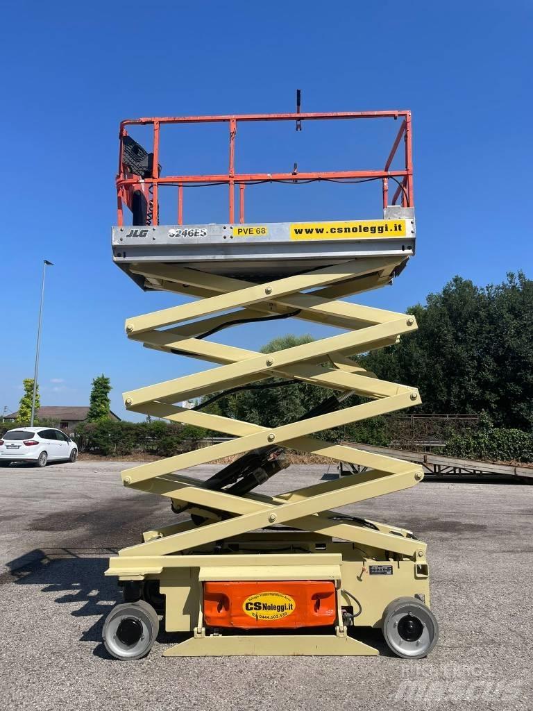 JLG 3246 ES Ножничные подъемники