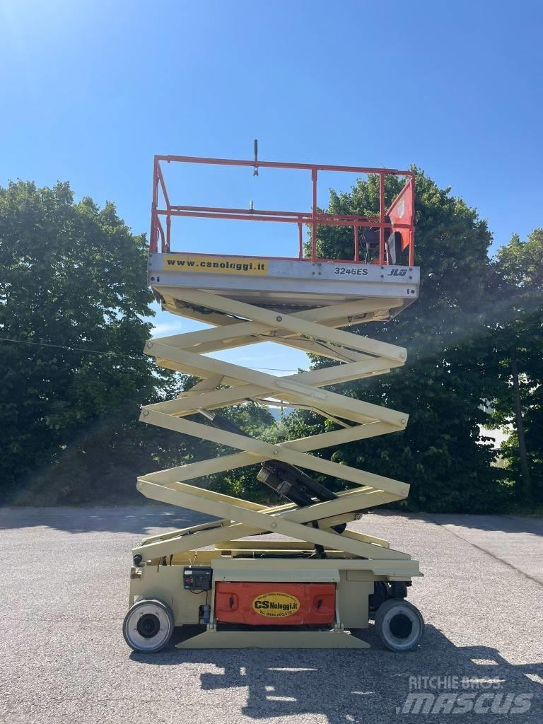 JLG 3246 ES Ножничные подъемники