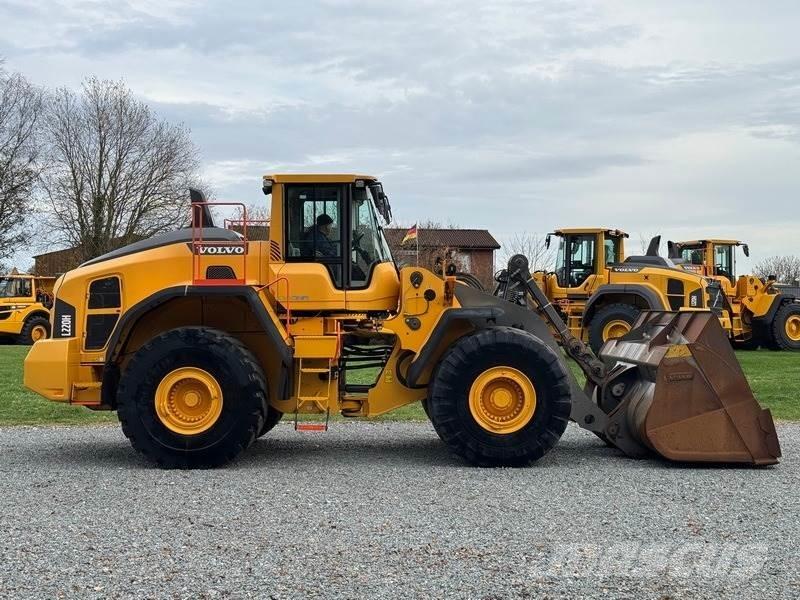Volvo L 220 H Фронтальные погрузчики