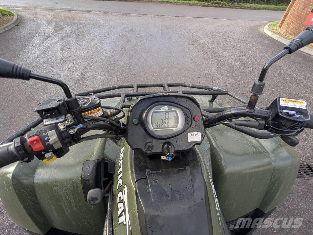 Arctic Cat 700 Квадроциклы