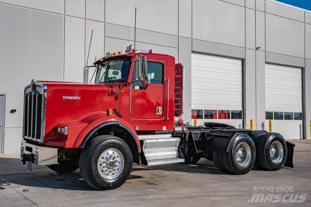 Kenworth T 800 Седельные тягачи